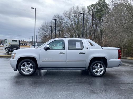 2013 Chevrolet Avalanche LT