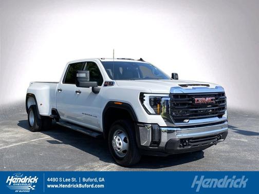 2024 GMC Sierra 3500 Pro