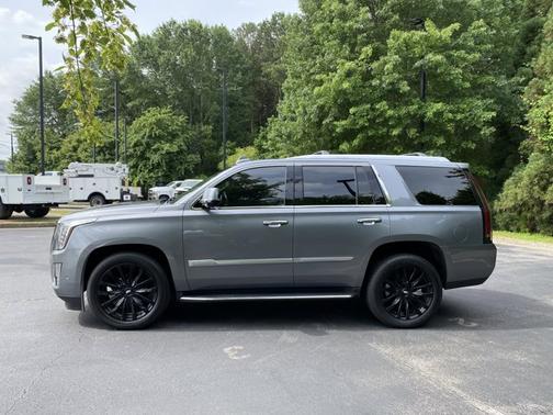 2020 Cadillac Escalade Luxury