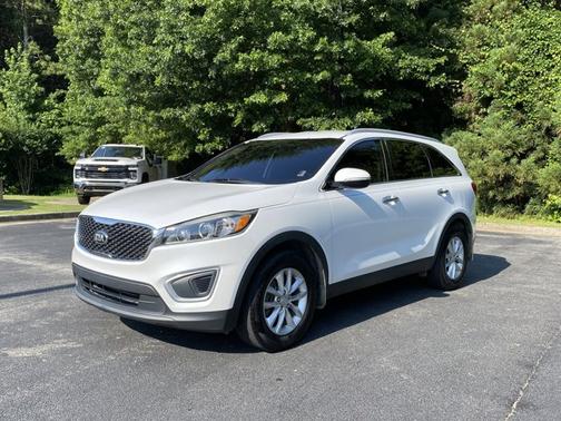 2017 Kia Sorento LX