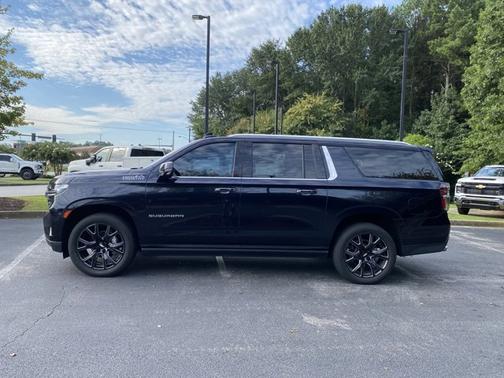 2021 Chevrolet Suburban High Country