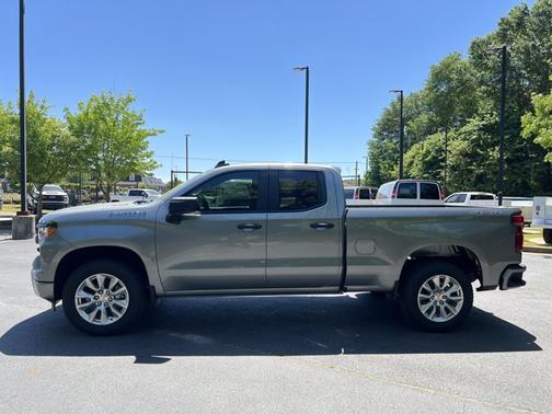 Sterling Gray Metallic 2026 Chevrolet Silverado 1500 Custom