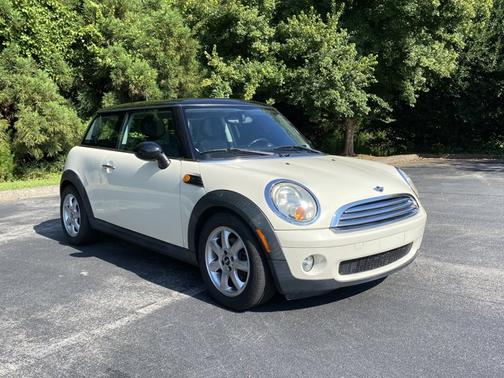 2010 MINI Cooper Cooper