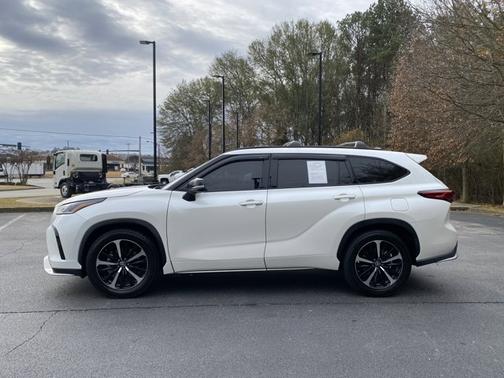 2021 Toyota Highlander XSE