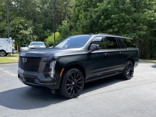 2025 Cadillac Escalade ESV 4WD Sport