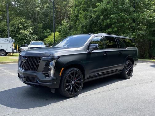 2025 Cadillac Escalade ESV 4WD Sport