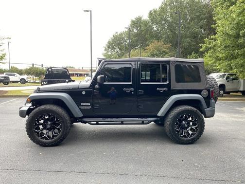 2017 Jeep Wrangler Unlimited Sport