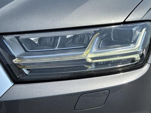 2017 Audi Q7 3.0T Premium Plus