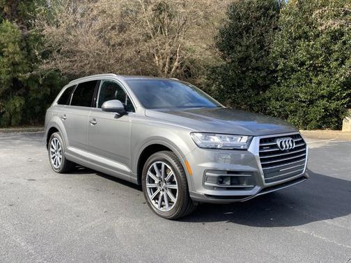 2017 Audi Q7 3.0T Premium Plus