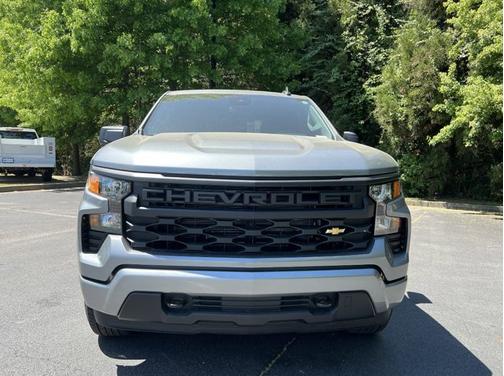 Sterling Gray Metallic 2026 Chevrolet Silverado 1500 Custom