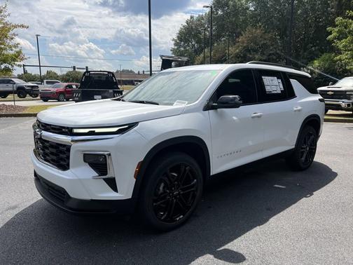 2026 Chevrolet Traverse FWD LT