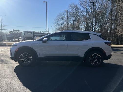 2026 Chevrolet Equinox EV LT2 w/PDE