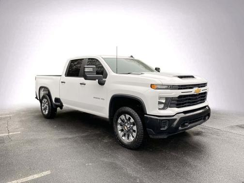 2024 Chevrolet Silverado 2500 Custom