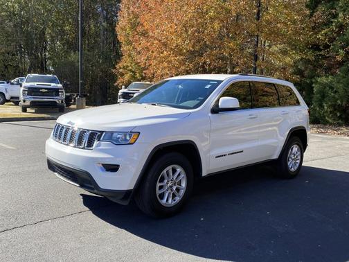 2020 Jeep Grand Cherokee Laredo E