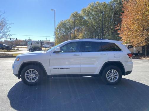 2020 Jeep Grand Cherokee Laredo E