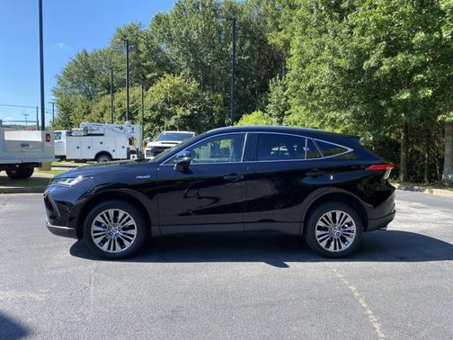 2021 Toyota Venza XLE