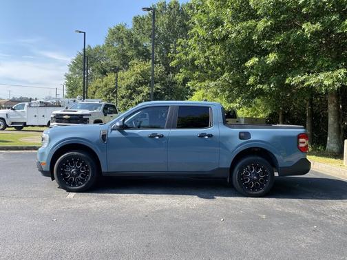 2022 Ford Maverick XL