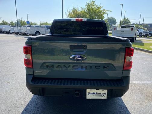 2022 Ford Maverick XL