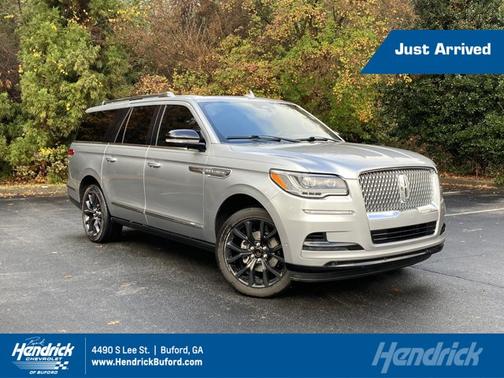 2022 Lincoln Navigator L Reserve