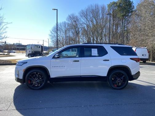 2022 Chevrolet Traverse Premier