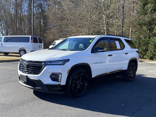 2022 Chevrolet Traverse Premier