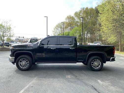 2024 Chevrolet Silverado 2500 LTZ