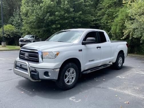 2013 Toyota Tundra Grade 5.7L V8 w/FFV (A6)