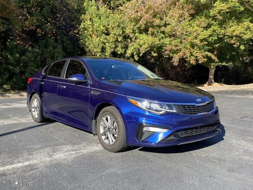 2020 Kia Optima LX