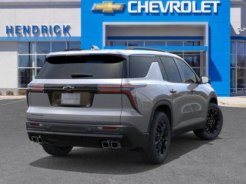 2026 Chevrolet Traverse FWD LT