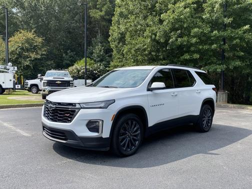 2023 Chevrolet Traverse RS