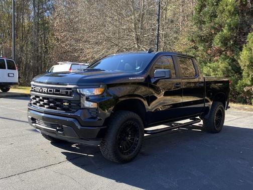 2024 Chevrolet Silverado 1500 Custom