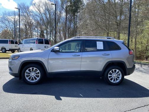 2020 Jeep Cherokee Latitude
