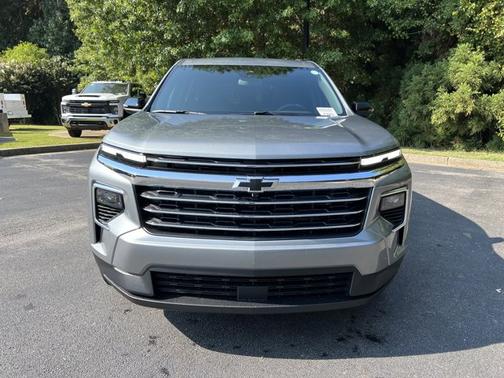 2026 Chevrolet Traverse FWD LT