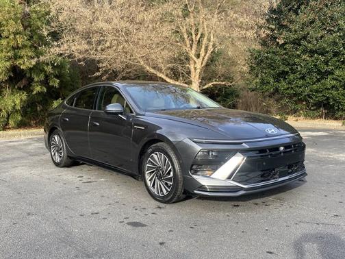 2024 Hyundai SONATA Hybrid Limited