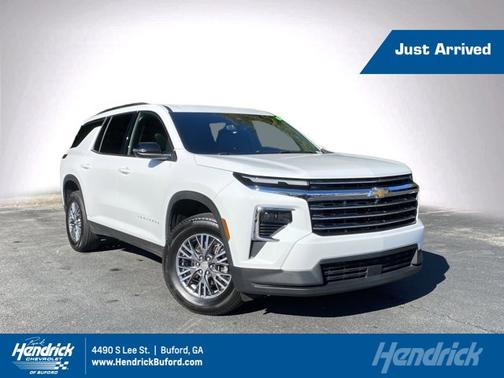 2025 Chevrolet Traverse FWD LT