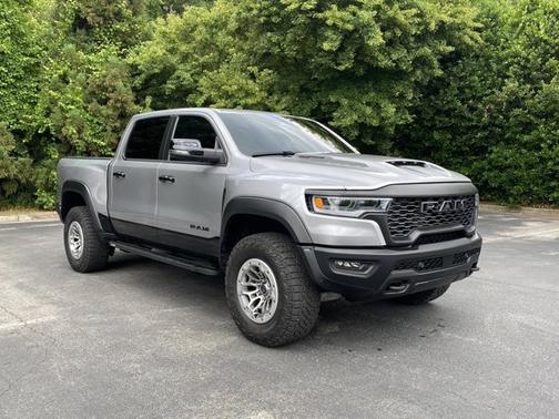 Billet Silver Metallic Clearcoat 2025 RAM 1500 RHO