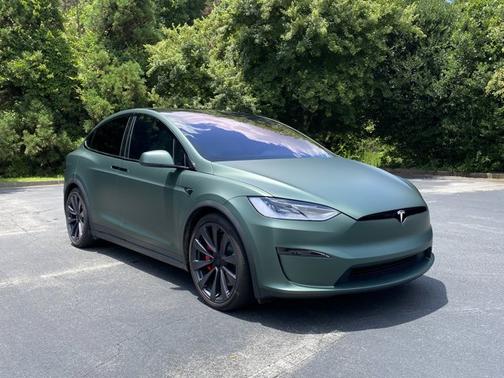 2024 Tesla Model X Plaid