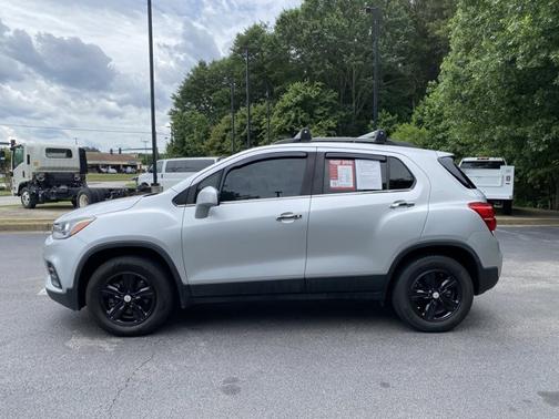 Silver Ice Metallic 2018 Chevrolet Trax LT