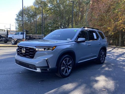 2024 Honda Pilot Touring