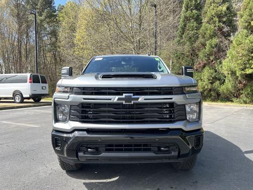 Sterling Gray Metallic 2026 Chevrolet Silverado 2500 Custom