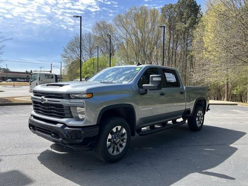 Sterling Gray Metallic 2026 Chevrolet Silverado 2500 Custom