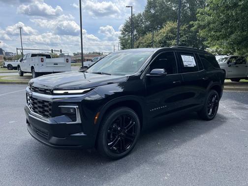 2025 Chevrolet Traverse FWD LT