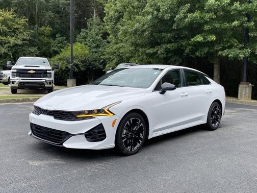 2023 Kia K5 GT-Line