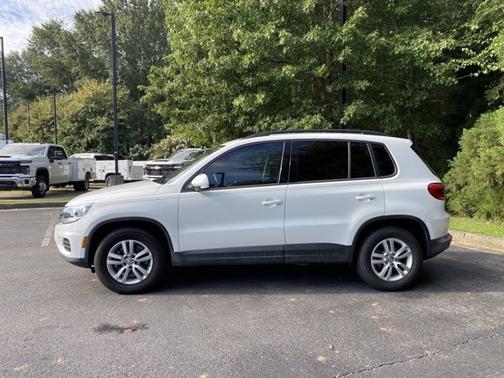 2016 Volkswagen Tiguan S