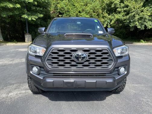 2020 Toyota Tacoma TRD Sport