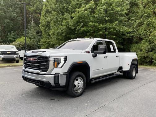 2024 GMC Sierra 3500 Pro