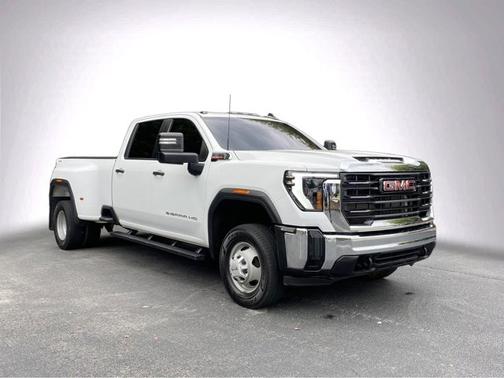 2024 GMC Sierra 3500 Pro