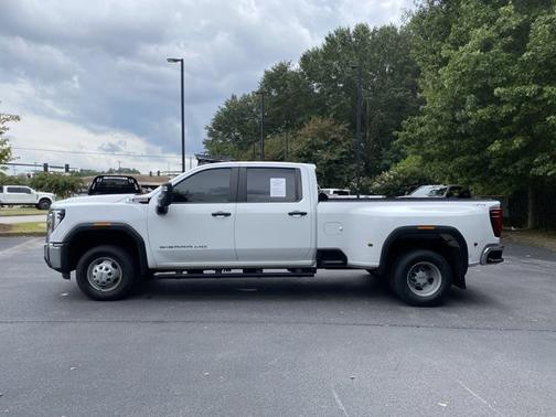 2024 GMC Sierra 3500 Pro