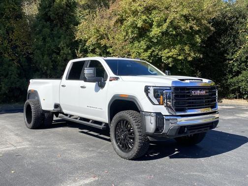 2024 GMC Sierra 3500 Pro