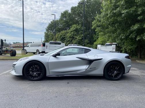 Blade Silver Metallic 2026 Chevrolet Corvette 1LZ